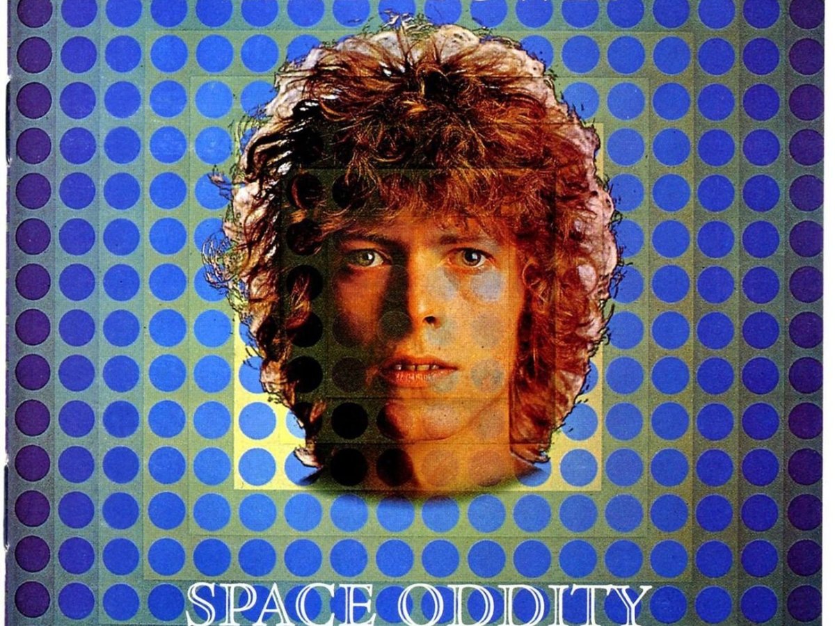 Legendary Songs: Space&nbsp;Oddity
